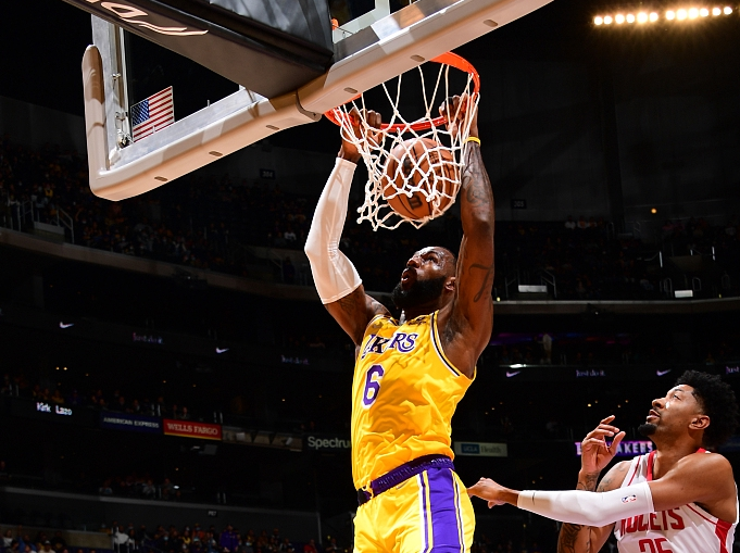 爱游戏游戏平台-包含里程碑夜！休斯敦火箭豪取连胜，法甲今晚刷纪录，态度坚定，赛程密集仍需轮换的词条