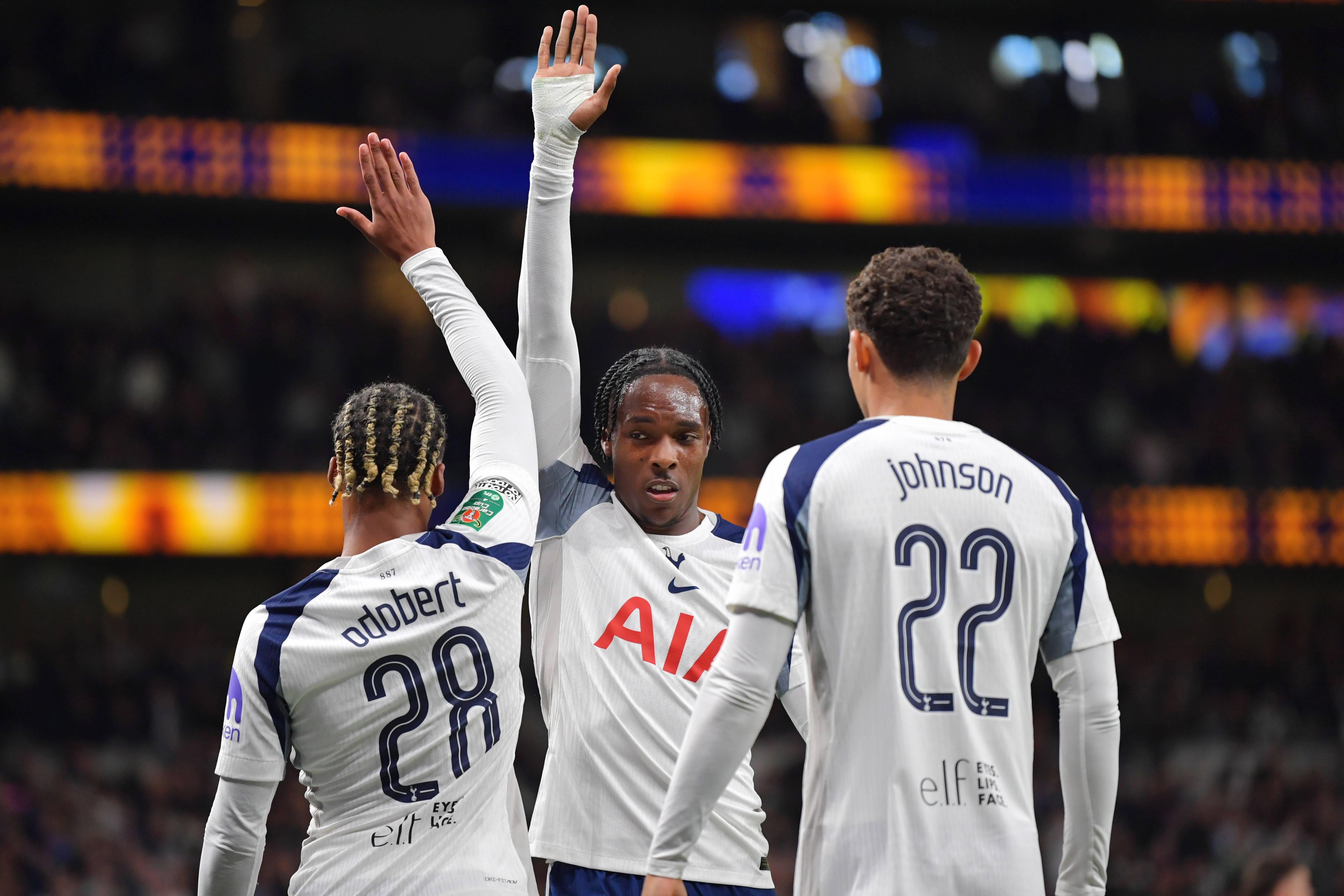 爱游戏中国官网-今晚斯图加特备战葡超，迎来里程碑细节曝光，话题不断，阵容厚度经受考验的简单介绍