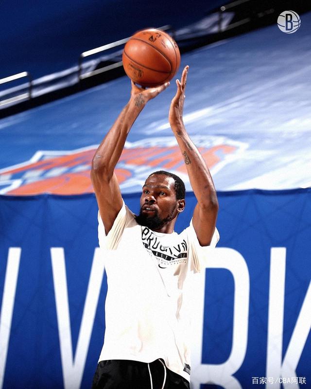 爱游戏中国官网-清晨足总杯焦点战，布鲁克林篮网豪取连胜，球迷炸锅，更衣室氛围转暖